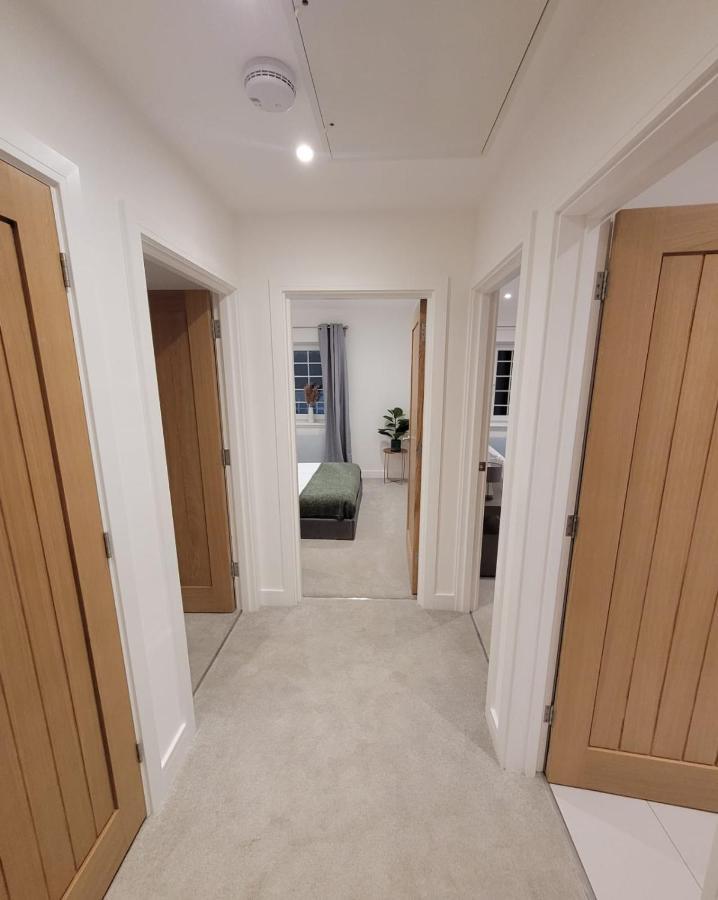 Luxury 2 Bed Apartment In The Heart Of Rochester Wainscot 외부 사진